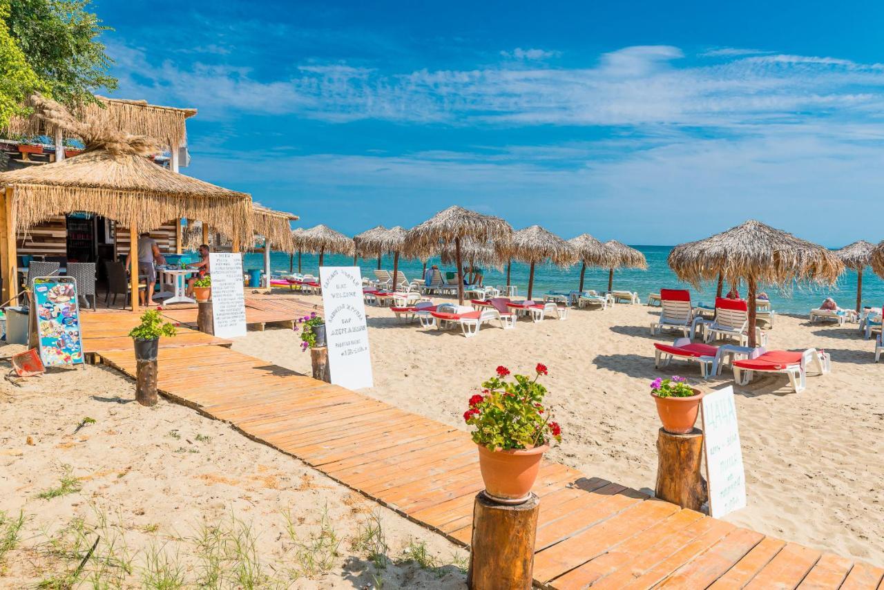 Iris Beach Hotel Sveti Vlas Exterior photo