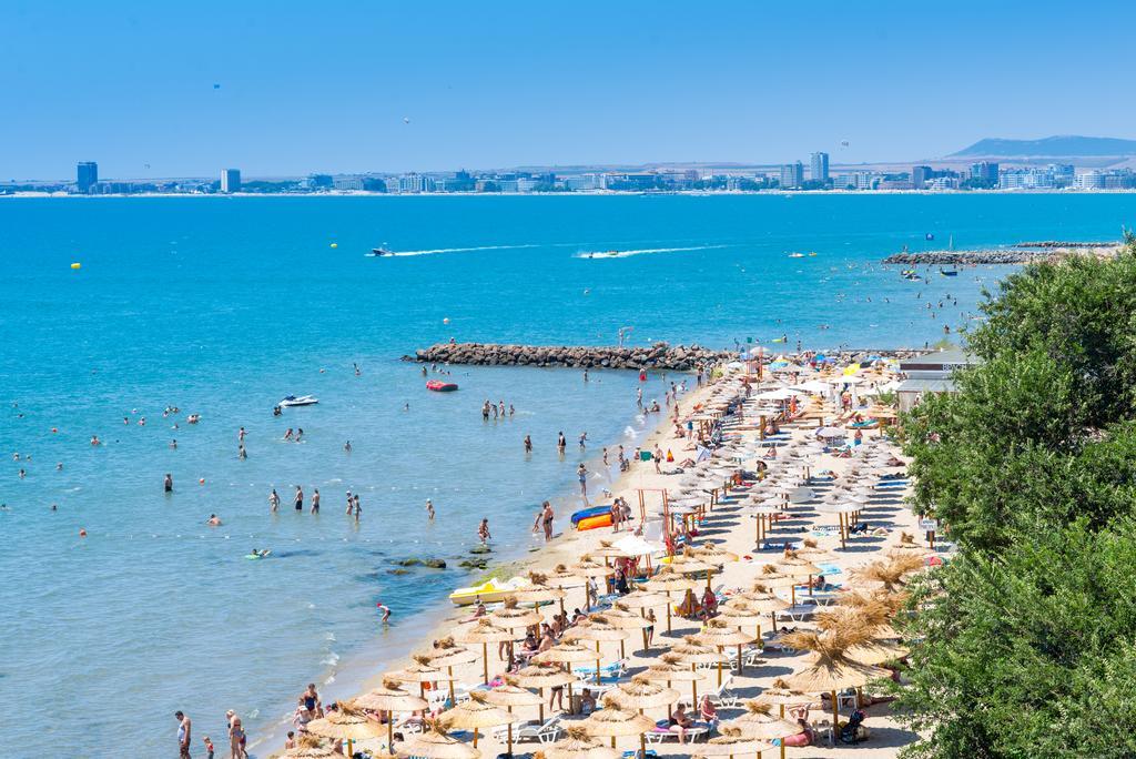 Iris Beach Hotel Sveti Vlas Exterior photo