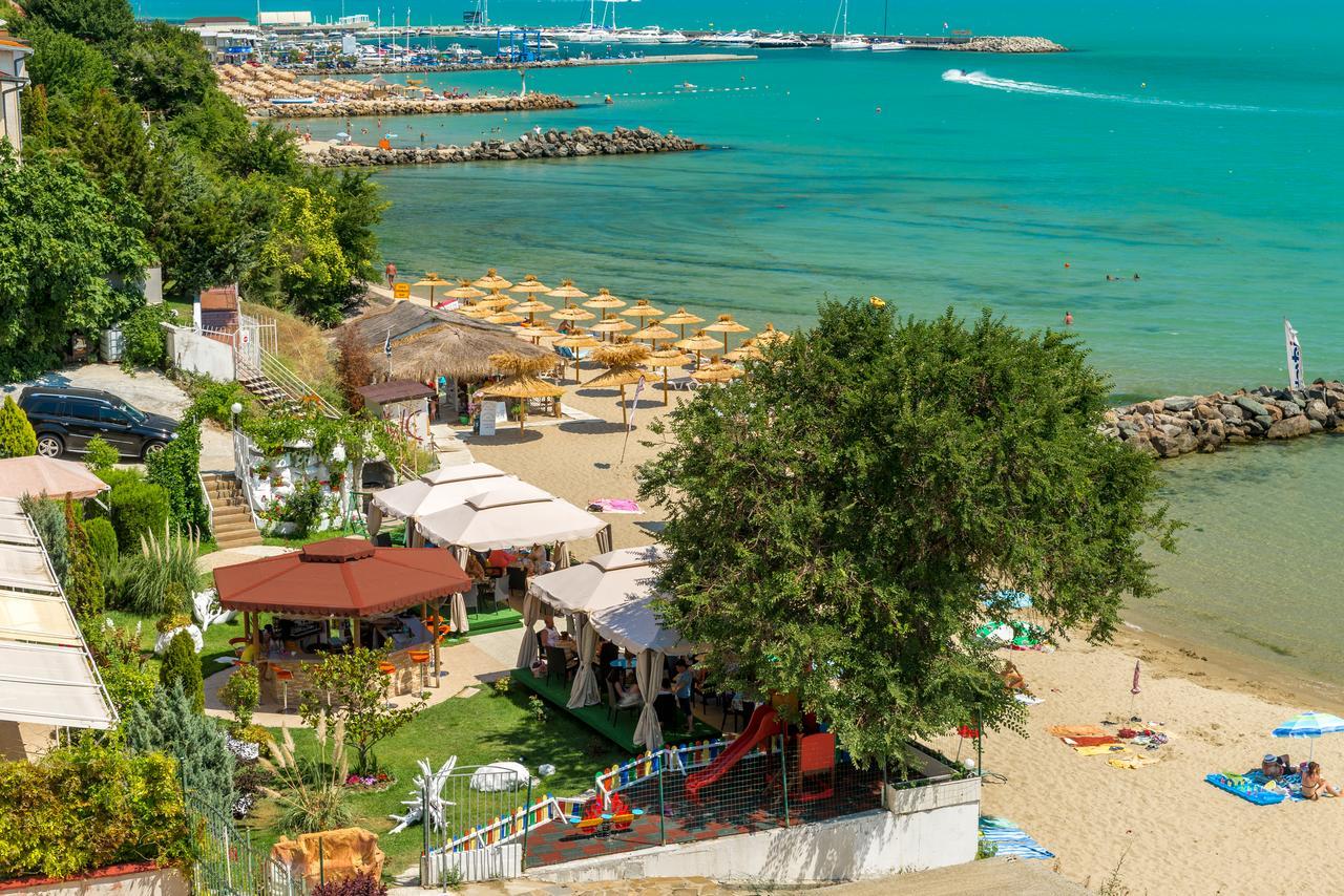 Iris Beach Hotel Sveti Vlas Exterior photo